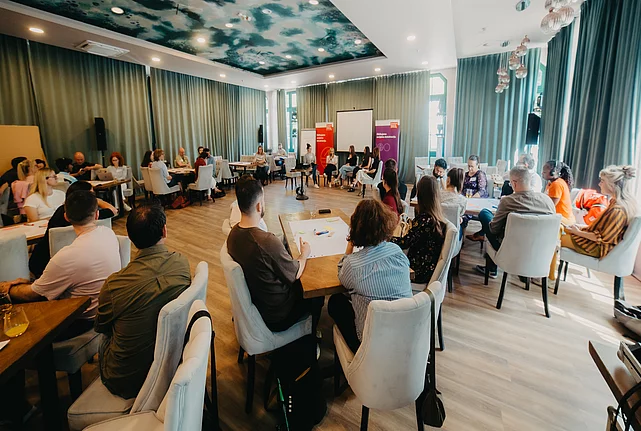 Photo of conference Tražili smo radnike, došli su nam ljudi